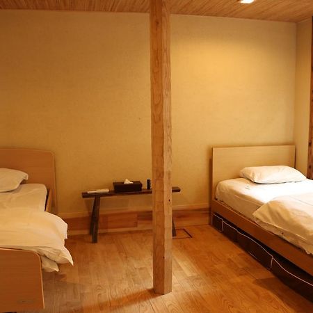 Hibari Hostel Kyoto Exteriör bild